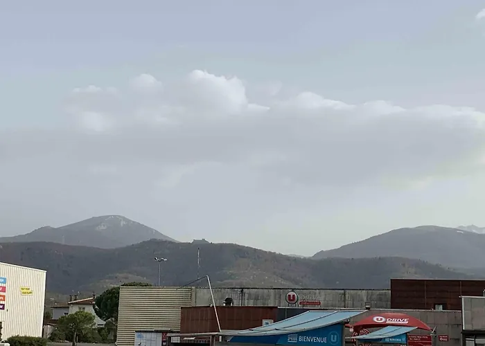 La Maison Des Artistes Daire *