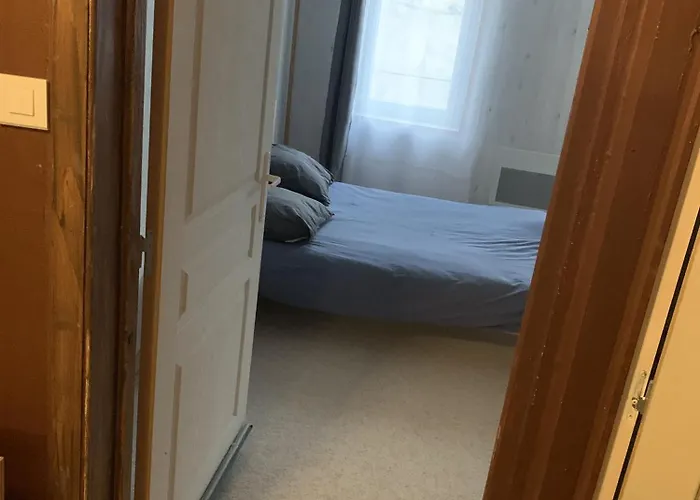 La Maison Des Artistes Daire Lavelanet