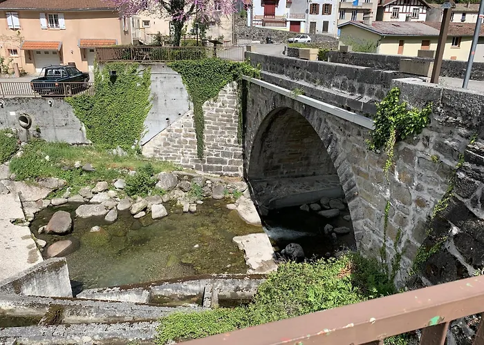 La Maison Des Artistes