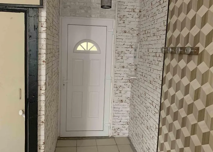 La Maison Des Artistes *