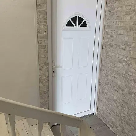 아파트 La Maison Des Artistes 라벨라네